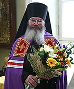 Святейший Патриарх Алексий поздравил епископа Троицкого Панкратия с 20-летием служения в священном сане
